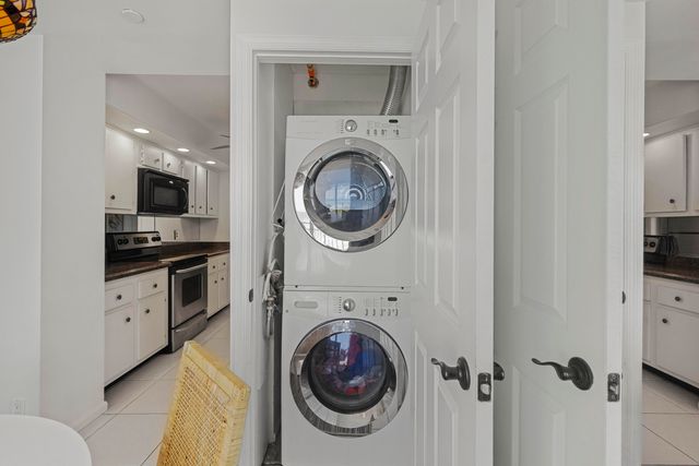 500 Ocean Drive E-8c, Juno Beach, FL 33408