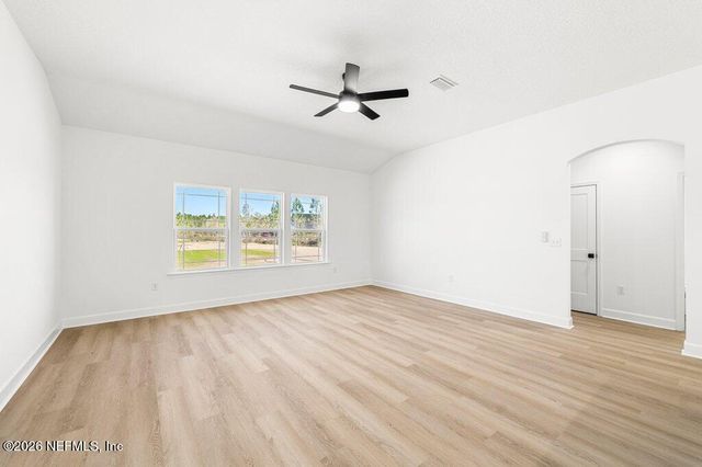 10991 N RUNWAY Circle, Glen St. Mary, FL 32040