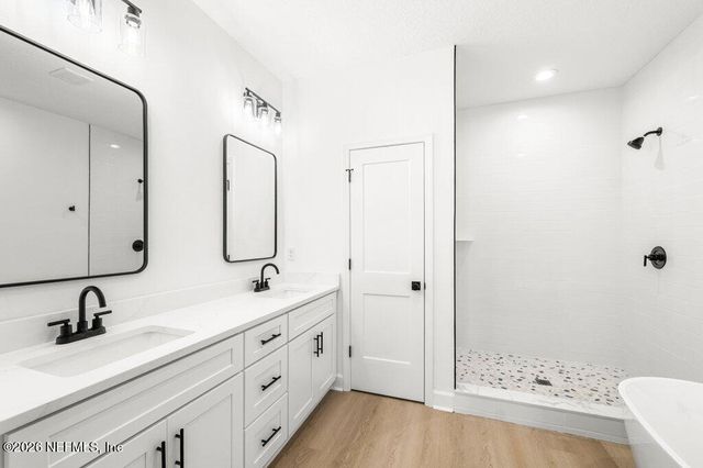 10991 N RUNWAY Circle, Glen St. Mary, FL 32040