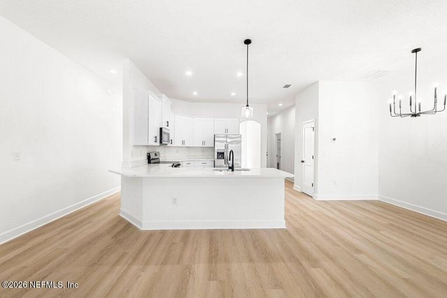 10991 N RUNWAY Circle, Glen St. Mary, FL 32040