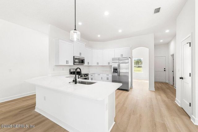 10991 N RUNWAY Circle, Glen St. Mary, FL 32040