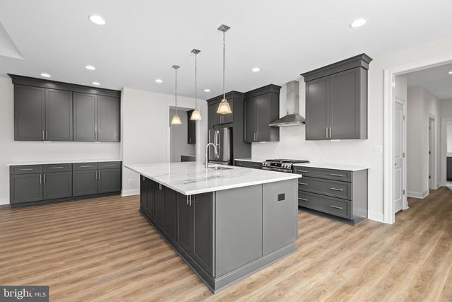 3769 STONY POINT RD, Charlottesville, VA 22911