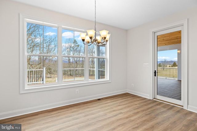 3769 STONY POINT RD, Charlottesville, VA 22911