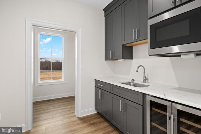 3769 STONY POINT RD, Charlottesville, VA 22911