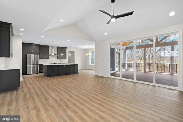 3769 STONY POINT RD, Charlottesville, VA 22911