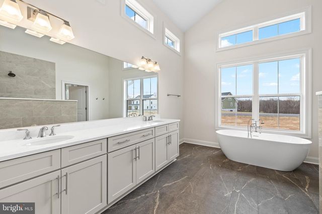 3769 STONY POINT RD, Charlottesville, VA 22911