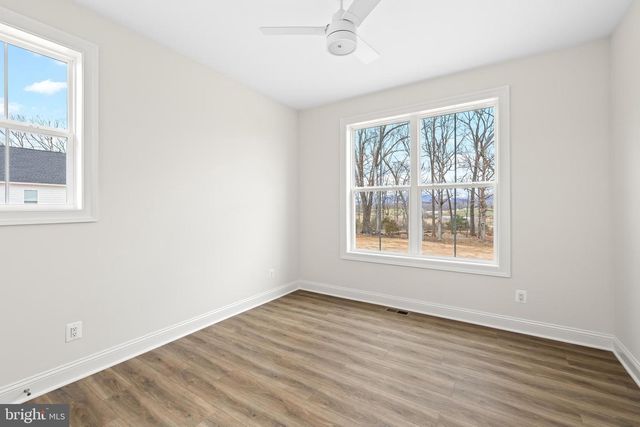 3769 STONY POINT RD, Charlottesville, VA 22911