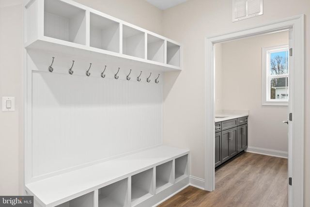 3769 STONY POINT RD, Charlottesville, VA 22911