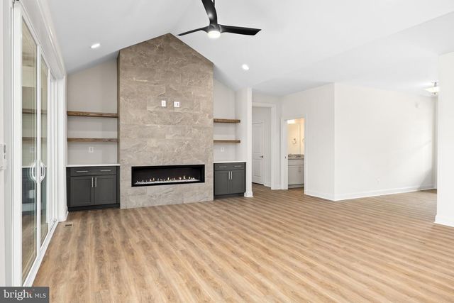 3769 STONY POINT RD, Charlottesville, VA 22911