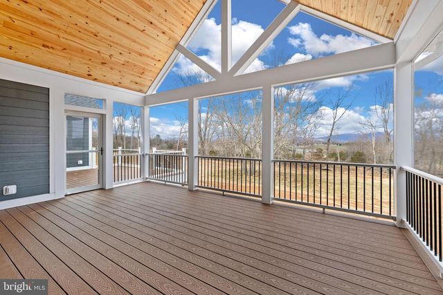 3769 STONY POINT RD, Charlottesville, VA 22911