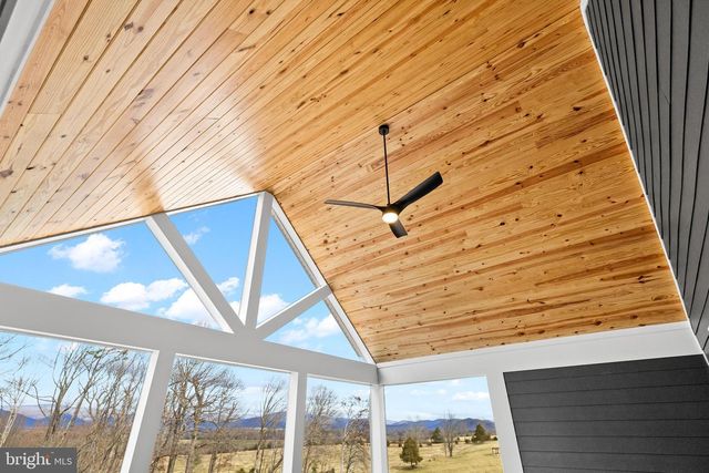 3769 STONY POINT RD, Charlottesville, VA 22911