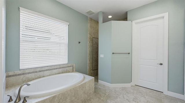 5238 TITLE ROW DRIVE, Bradenton, FL 34210