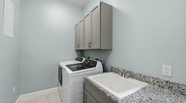 5238 TITLE ROW DRIVE, Bradenton, FL 34210