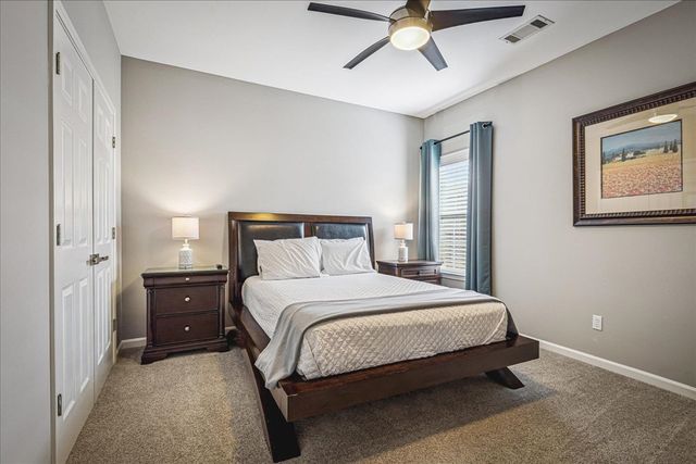 10450 KENSINGTON CIR, Collierville, TN 38017