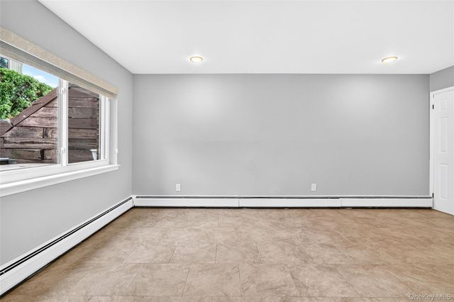 11 Jackson Avenue 81, Scarsdale, NY 10583