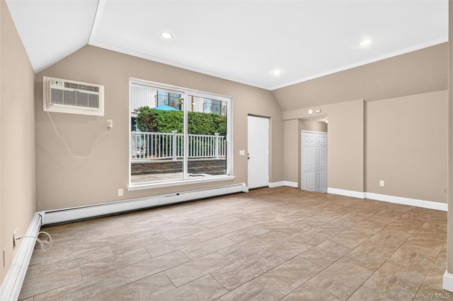 11 Jackson Avenue 81, Scarsdale, NY 10583