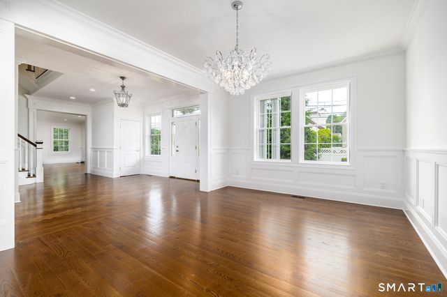 354 Oaklawn Avenue, Stamford, CT 06905