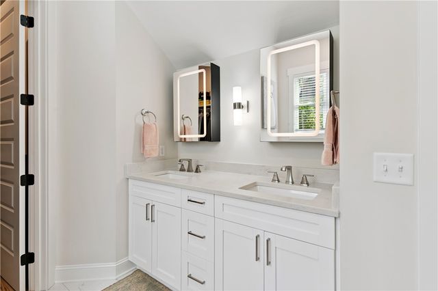 136 West Point Parkway, St Simons Island, GA 31522