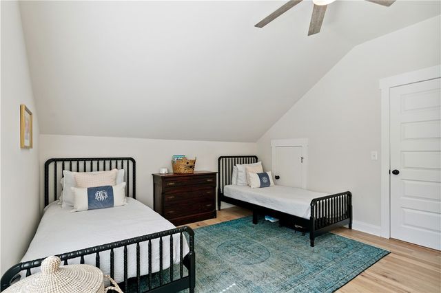 136 West Point Parkway, St Simons Island, GA 31522