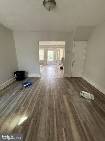 6377 MARSDEN, Philadelphia, PA 19135