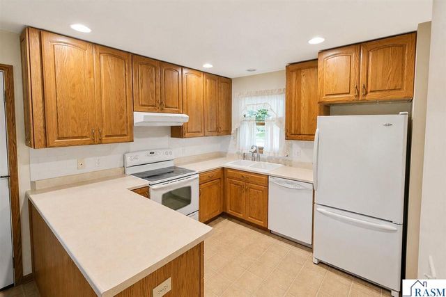129 Marabou Drive, Mankato, MN 56001