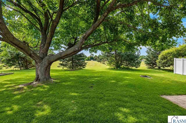 129 Marabou Drive, Mankato, MN 56001
