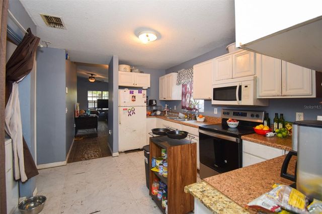 2910 E 25TH AVENUE, Tampa, FL 33605