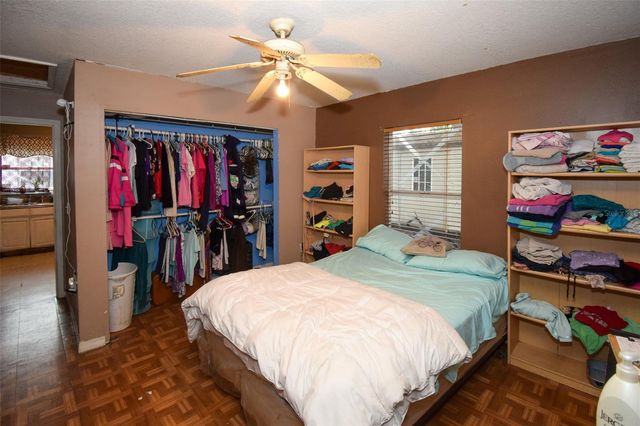 2910 E 25TH AVENUE, Tampa, FL 33605