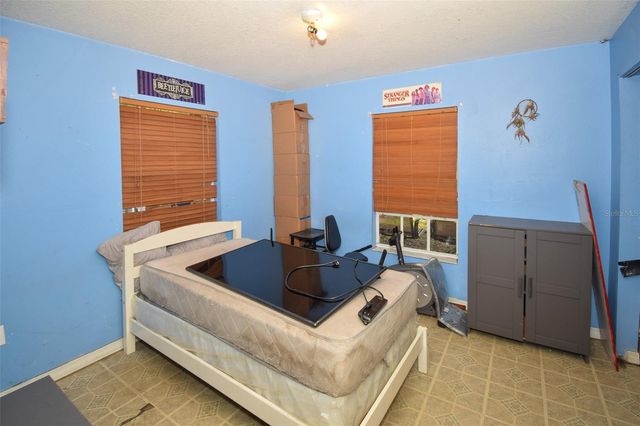2910 E 25TH AVENUE, Tampa, FL 33605
