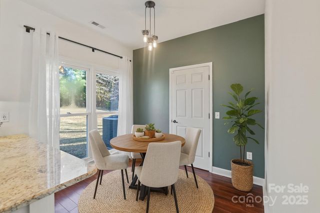 123 Southhaven Drive, Mooresville, NC 28117