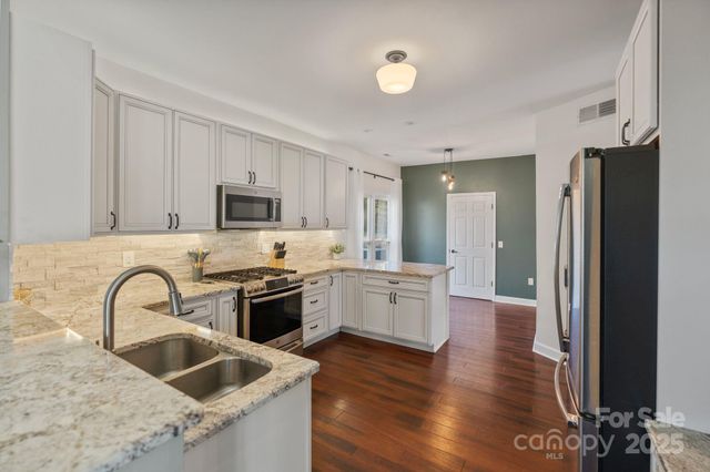 123 Southhaven Drive, Mooresville, NC 28117