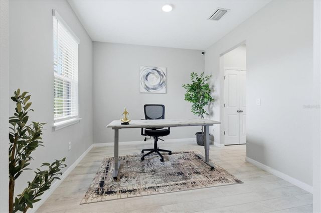9303 STARRY NIGHT AVENUE, Sarasota, FL 34241