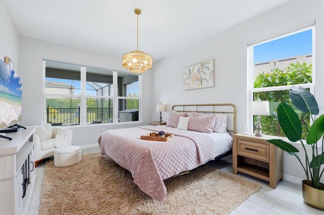 9303 STARRY NIGHT AVENUE, Sarasota, FL 34241