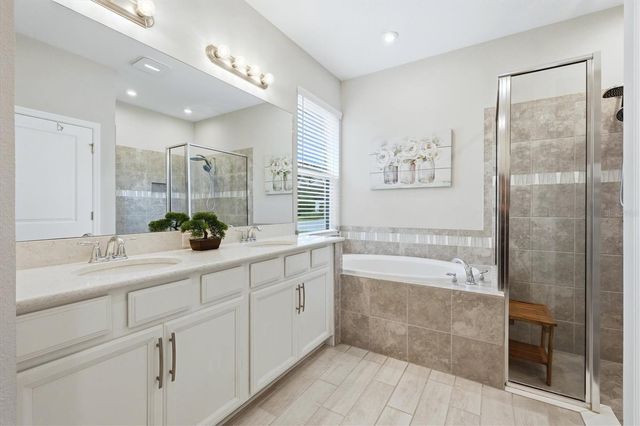 9303 STARRY NIGHT AVENUE, Sarasota, FL 34241
