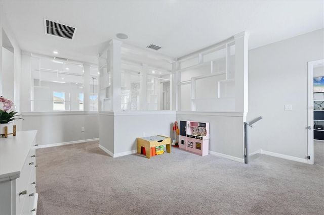 9303 STARRY NIGHT AVENUE, Sarasota, FL 34241
