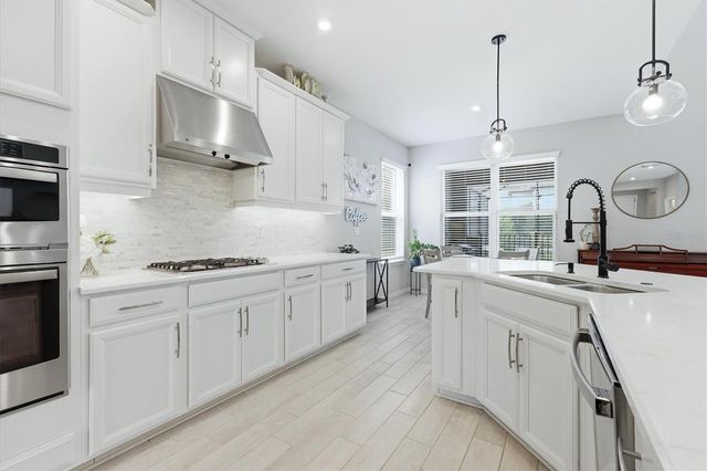 9303 STARRY NIGHT AVENUE, Sarasota, FL 34241