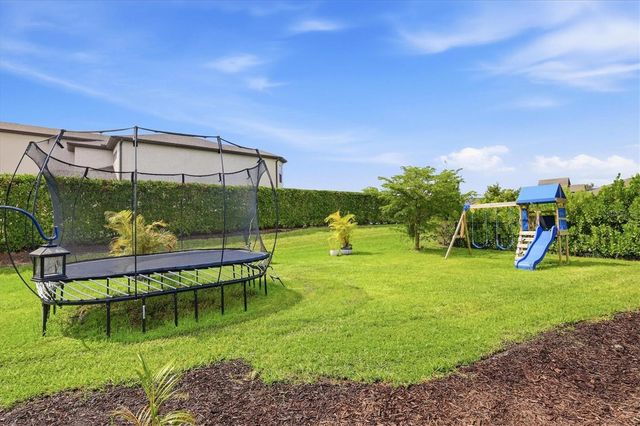 9303 STARRY NIGHT AVENUE, Sarasota, FL 34241