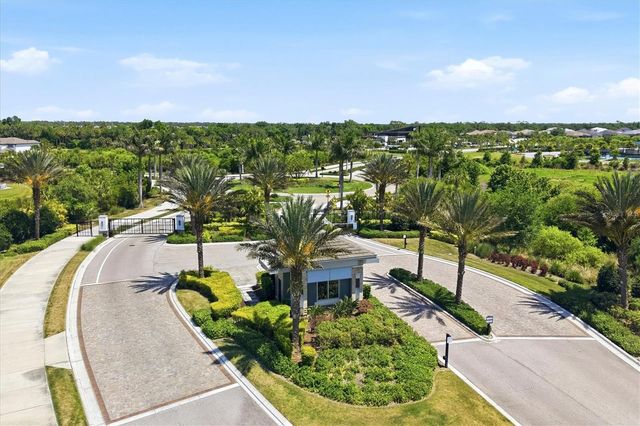 9303 STARRY NIGHT AVENUE, Sarasota, FL 34241