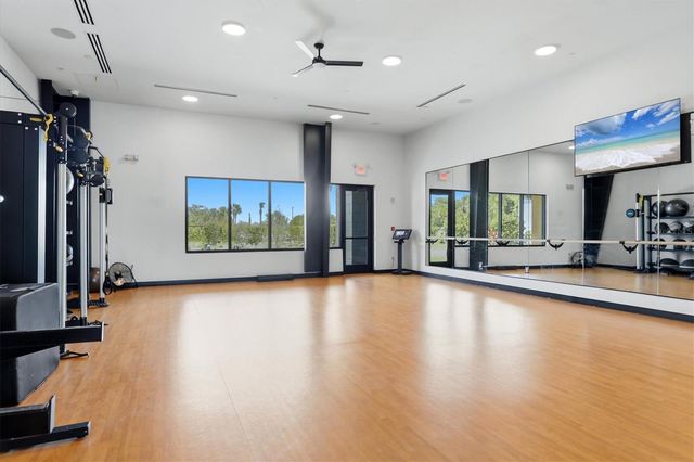 9303 STARRY NIGHT AVENUE, Sarasota, FL 34241