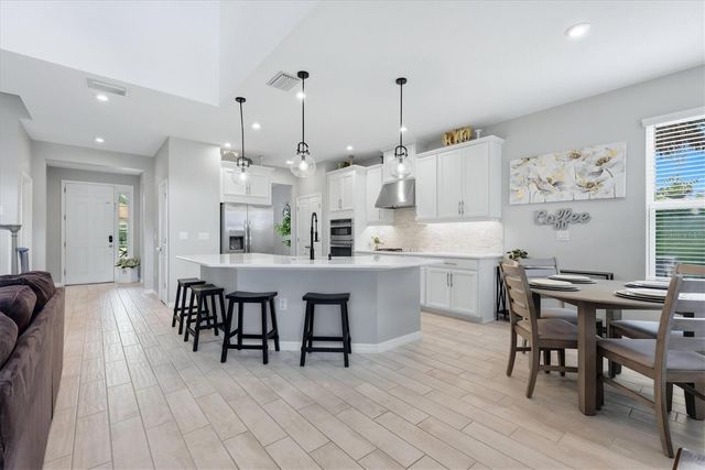 9303 STARRY NIGHT AVENUE, Sarasota, FL 34241