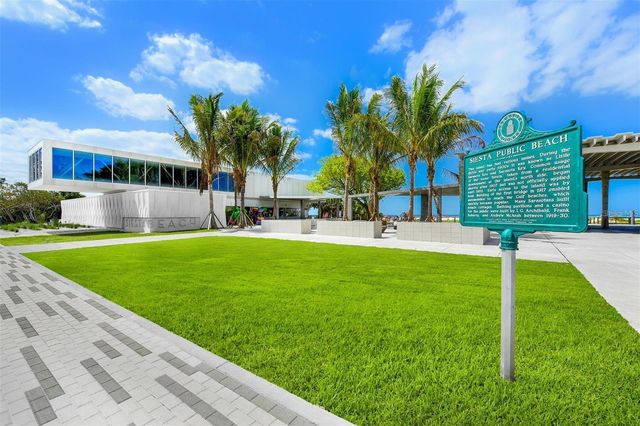 9303 STARRY NIGHT AVENUE, Sarasota, FL 34241
