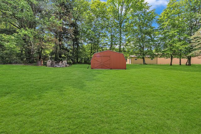 106 Davis Lane, New Sewickley Twp, PA 15042