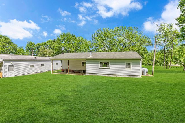 106 Davis Lane, New Sewickley Twp, PA 15042