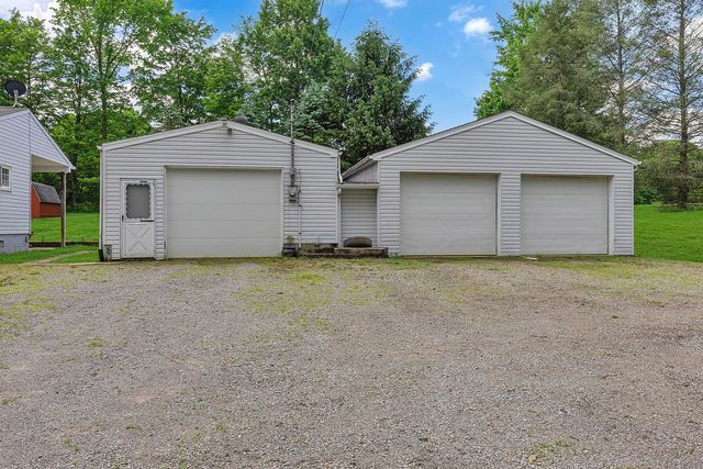 106 Davis Lane, New Sewickley Twp, PA 15042