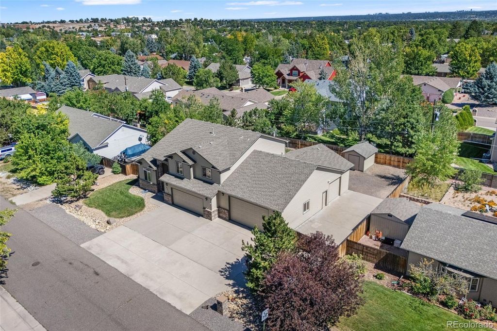 8070 S Estes Street, Littleton, CO 80128