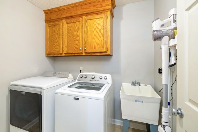 1513 Loblolly Drive, Manning, SC 29102