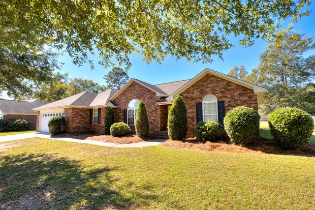 1513 Loblolly Drive, Manning, SC 29102