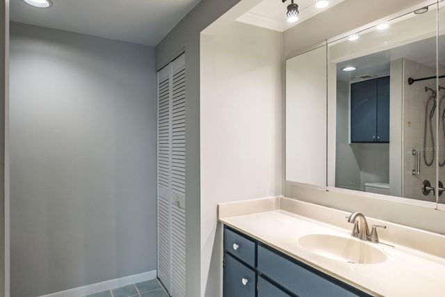 8 BELLEVIEW BOULEVARD 108, Belleair, FL 33756