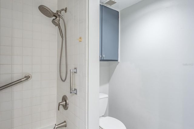 8 BELLEVIEW BOULEVARD 108, Belleair, FL 33756