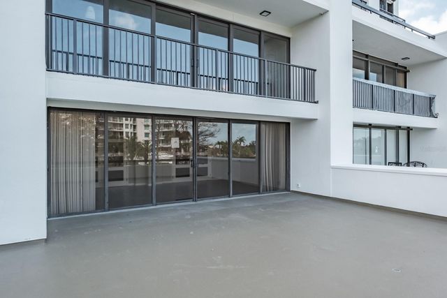 8 BELLEVIEW BOULEVARD 108, Belleair, FL 33756